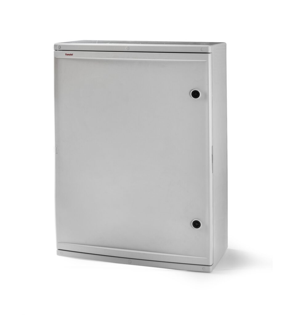Wall mounting cabinet 700x500x245