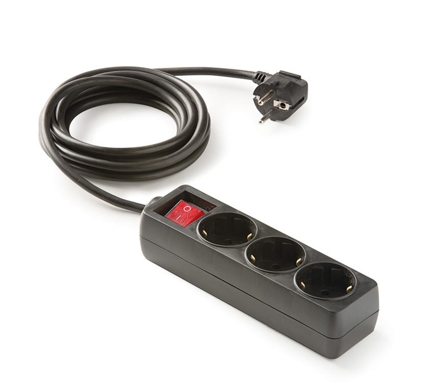 Base 3 sockets 16A and switch + 1.5m cable