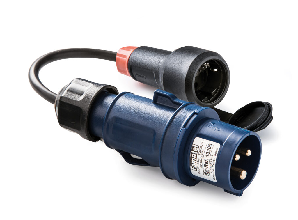 CEE plug adapter - Schuko base + extension cord